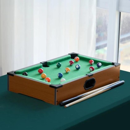 Whisker Balls -Mini Pool Table for Cats